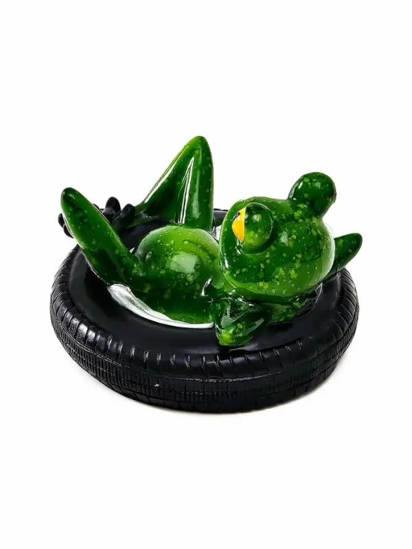Садовая фигура 14 х 13 х 9,5 см Садовая фигура 14 х 13 х 9,5 см "Лягушка в шине" Водоплавающая
