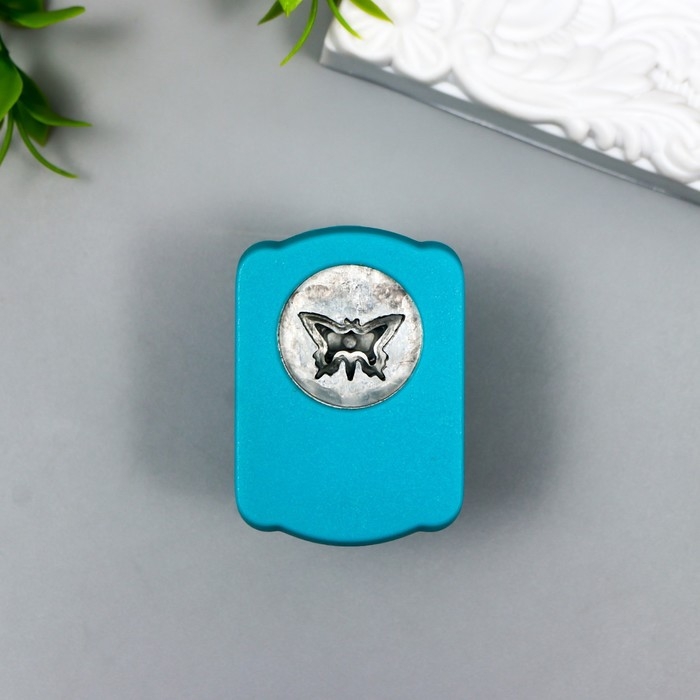 Дырокол фигурный Дырокол фигурный "Бабочка" d=1,5 см МИКС 3,5х4х4 см