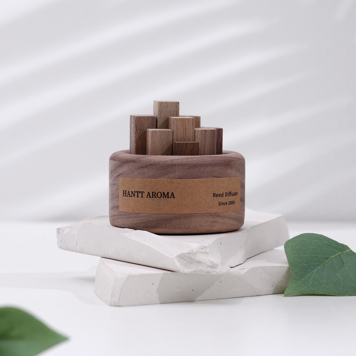 Набор деревянный диффузор Набор деревянный диффузор "Hantt Aroma", зелёный чай, с эфирным маслом 10 мл, в коробке