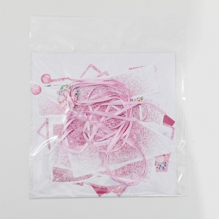 Гирлянда «С днем Рождения», единорог, длина 250 см Гирлянда «С днем Рождения», единорог, длина 250 см