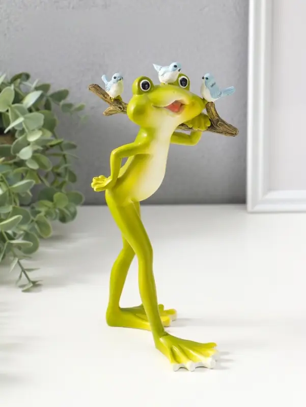 Сувенир полистоун "Лягушонок с веточкой и птичками" 22 см