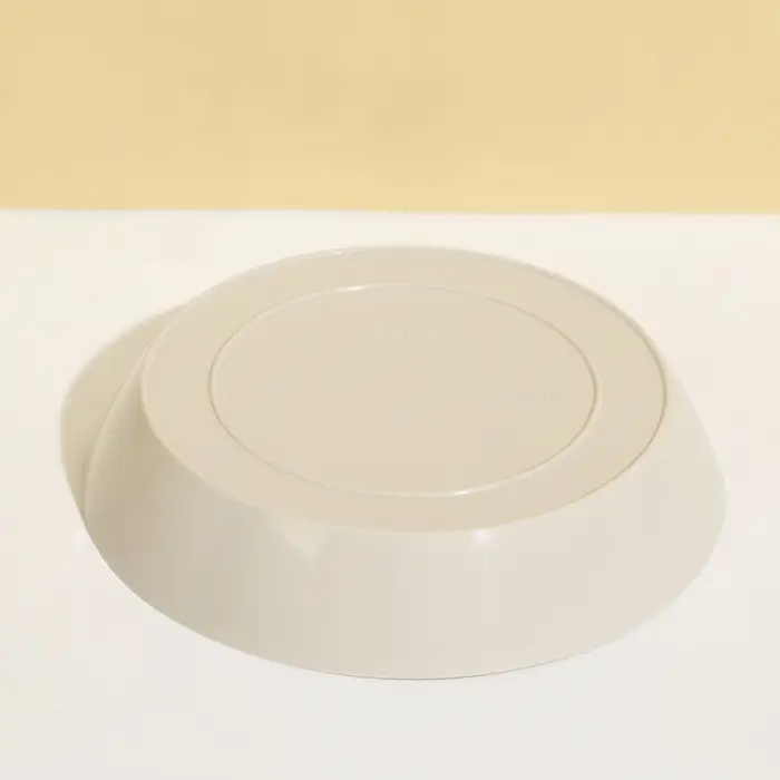 Поддон для горшка, d = 14,2 см, пластик, бежевый Поддон для горшка, d = 14,2 см, пластик, бежевый