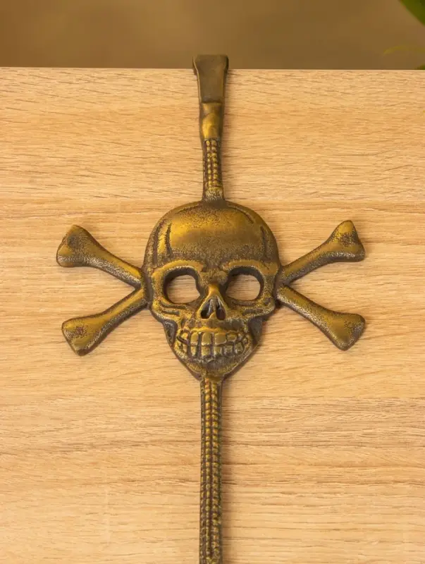 Крючок настенный «Пиратский», 33×13.5×6 см, алюминий