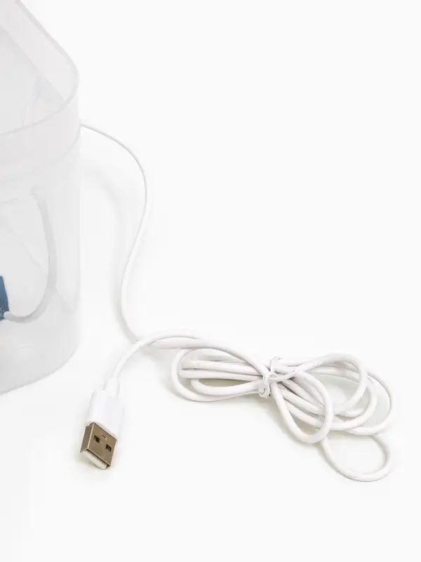 Фонтан для кошек и собак 1,5 л, 16,5 х 13 х 12 см, евророзетка, прозрачный Фонтан для кошек и собак 1,5 л, 16,5 х 13 х 12 см, евророзетка, прозрачный