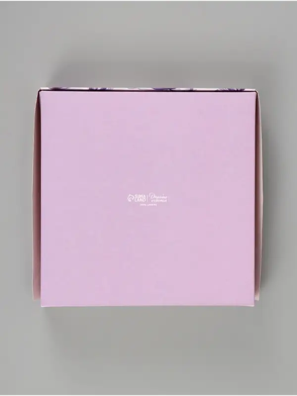 Коробка подарочная складная &laquo;Самой красивой&raquo;, 20&times;20&times;4 см, с окном