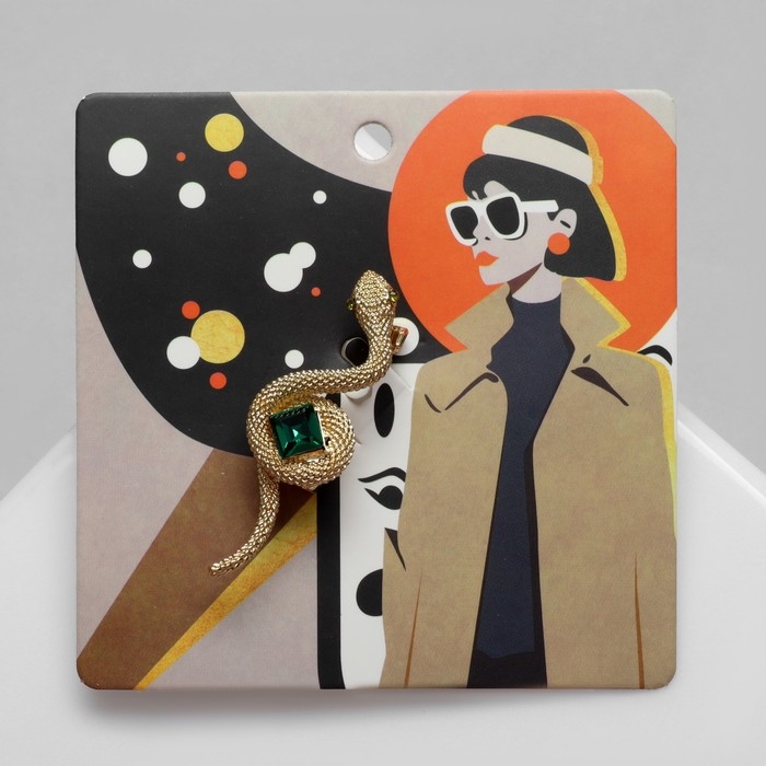 Новый год! Символ года 2025! Брошь «Змея» ромб, цвет зелёный в золоте Новый год! Символ года 2025! Брошь «Змея» ромб, цвет зелёный в золоте