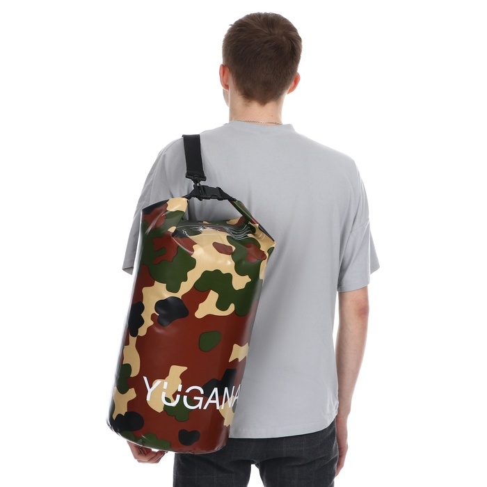 Гермомешок YUGANA, ПВХ, водонепроницаемый 30 литров, один ремень, хаки Гермомешок YUGANA, ПВХ, водонепроницаемый 30 литров, один ремень, хаки