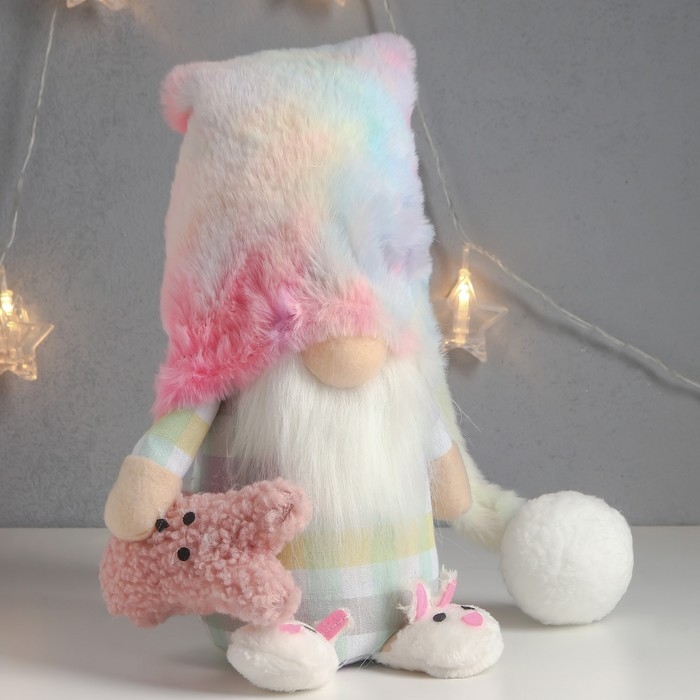 Кукла интерьерная Кукла интерьерная "Гном в пижаме и тапочках, с игрушкой-зайкой" 57х13х13 см