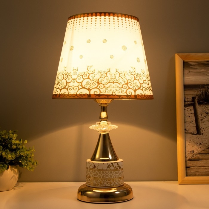 Настольная лампа Настольная лампа "София" Е27 40Вт золото 22х22х40 см RISALUX