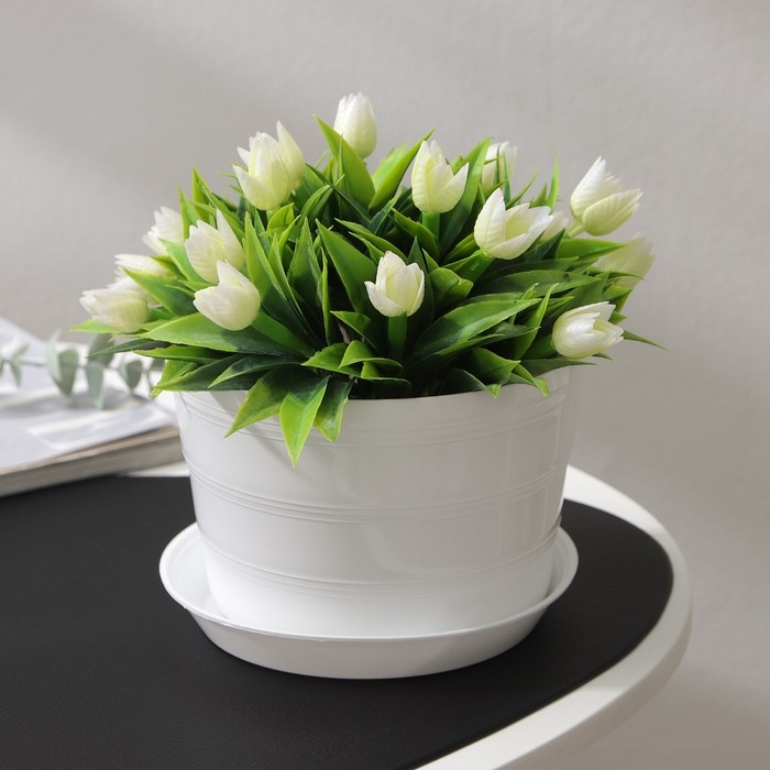 Горшок с поддоном «Классик», 1,4 л, цвет белый Горшок с поддоном «Классик», 1,4 л, цвет белый