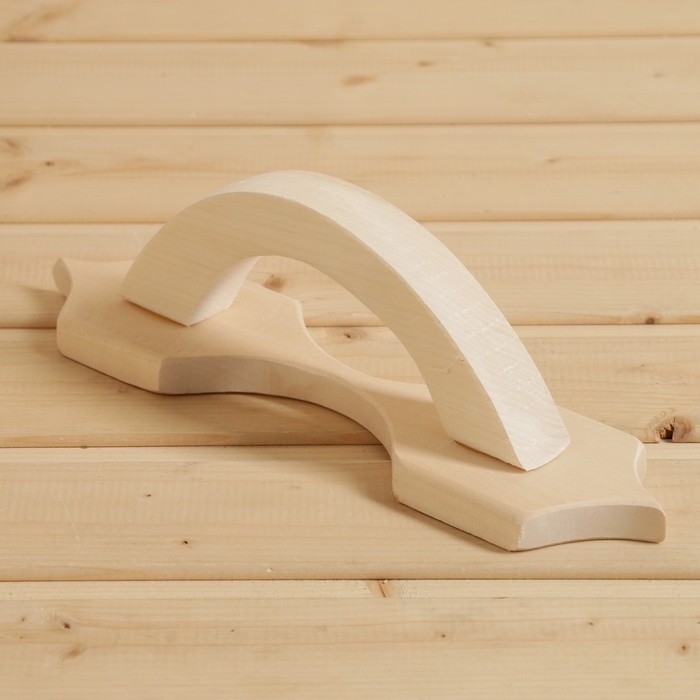 Дверная ручка из липы, 32х9х2,6 см Дверная ручка из липы, 32х9х2,6 см