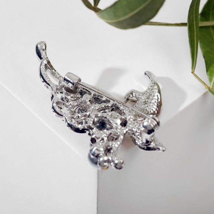 Брошь «Бабочка» с жемчужным крылом, цвет серый в серебре Брошь «Бабочка» с жемчужным крылом, цвет серый в серебре