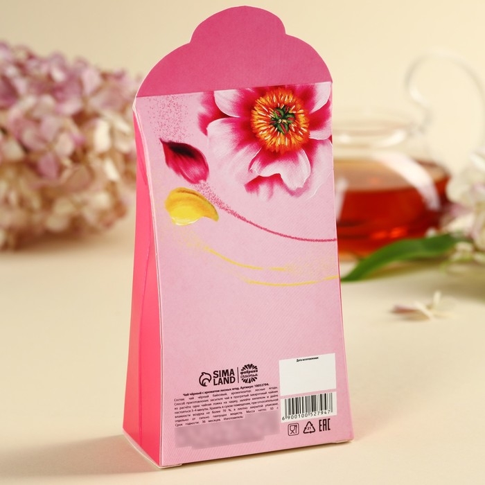 Чай чёрный «8 Марта» в формовой коробке, 50 г. Чай чёрный «8 Марта» в формовой коробке, 50 г.