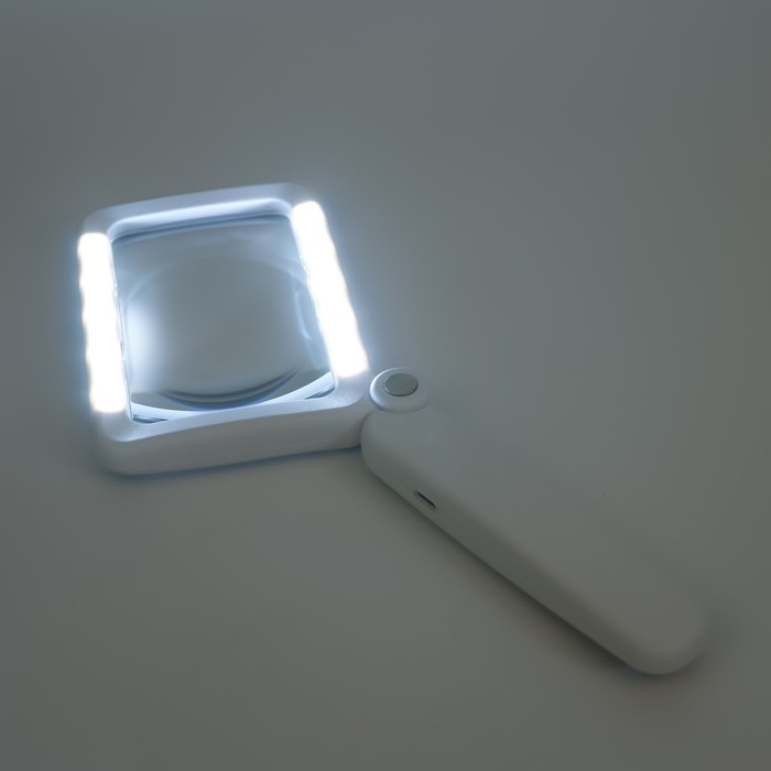 Лупа складная, кратность 4, линза 105*60мм, подсветка Лупа складная, кратность 4, линза 105*60мм, подсветка