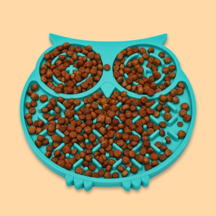 Коврик для лизания на присосках 15 х 16 см, зелёный Коврик для лизания на присосках 15 х 16 см, зелёный