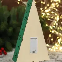Светильник новогодний &laquo;Дед Мороз в лесу с подарками, в ёлочке&raquo; 15.5&times;30 см