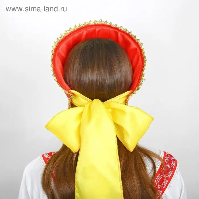 Кокошник «Фантазия с подсолнухами», на красном Кокошник «Фантазия с подсолнухами», на красном