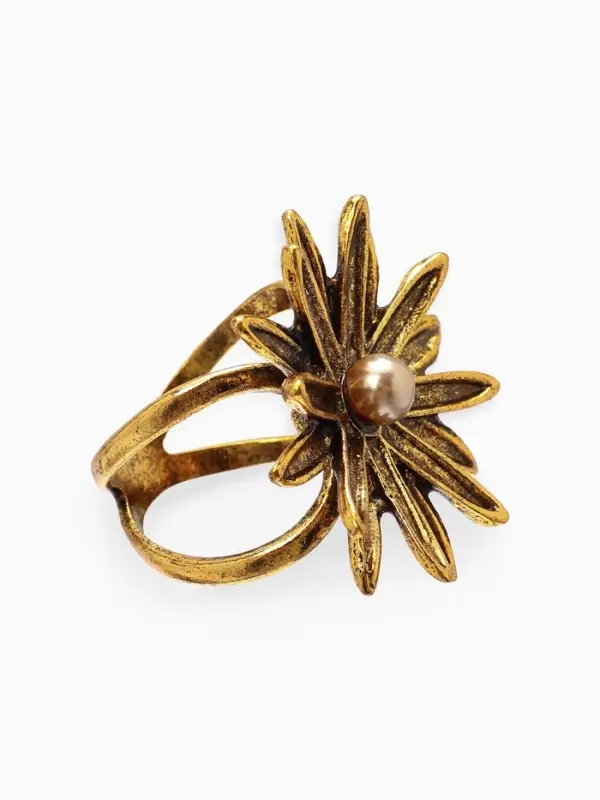 Кольцо для платка Кольцо для платка "Цветок Астра", цвет белый в чернёном золоте