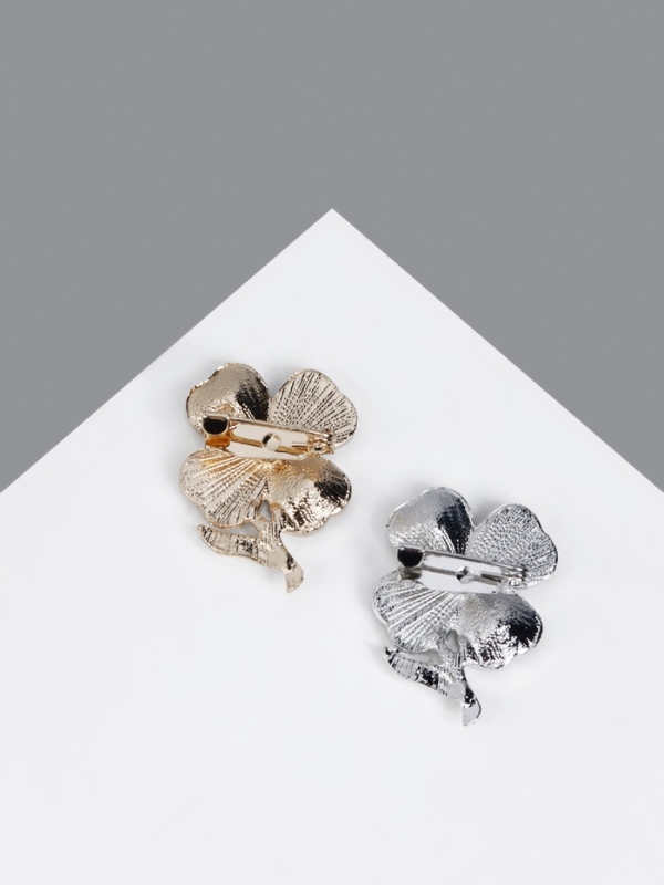 Брошь &laquo;Клевер&raquo; кошачий глаз, МИКС(неделимая фасовка 12 шт., цена за шт.)