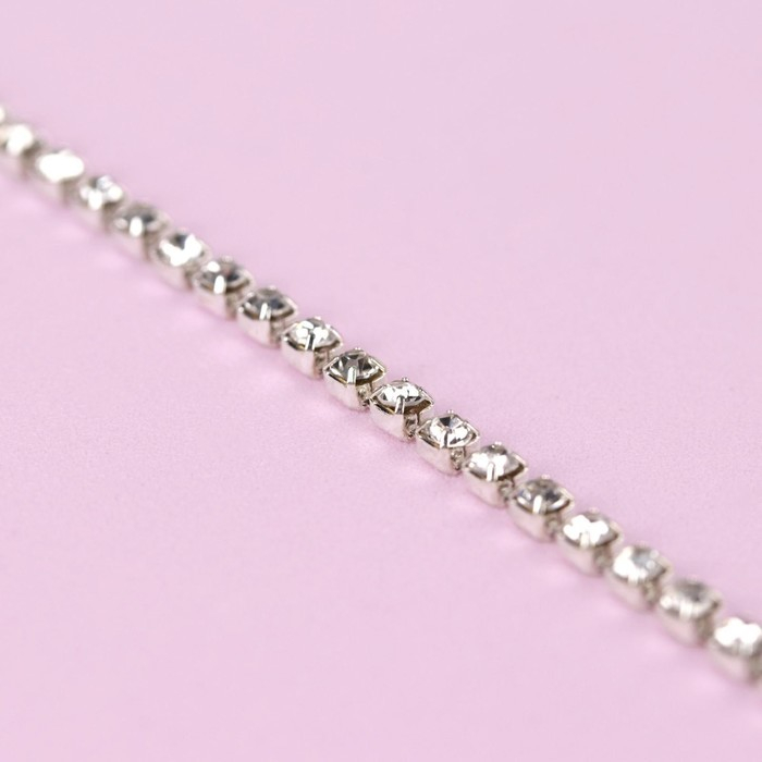 Цепь со стразами, металл, стекло, 2 мм, 9 ± 1 м, цвет серебряный Цепь со стразами, металл, стекло, 2 мм, 9 ± 1 м, цвет серебряный