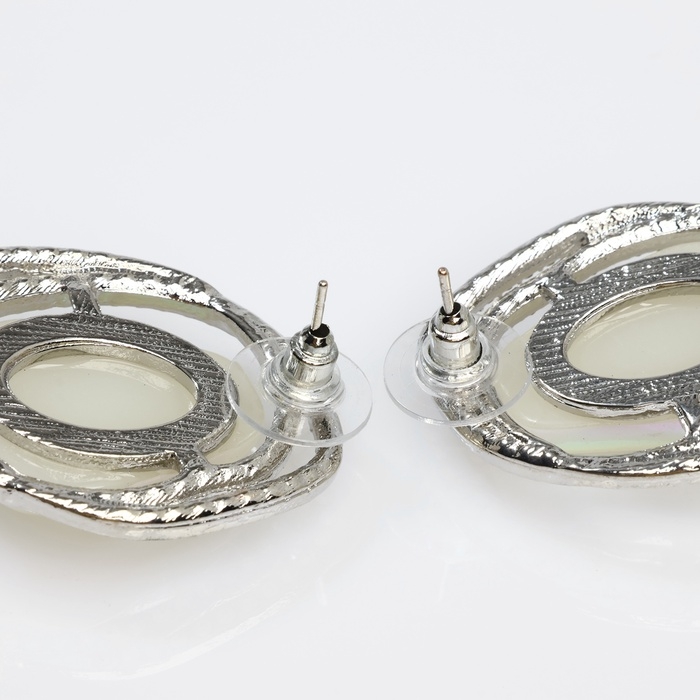 Серьги с жемчугом Серьги с жемчугом "Абстракция" желание, цвет белый в серебре, камень форма и цвет МИКС