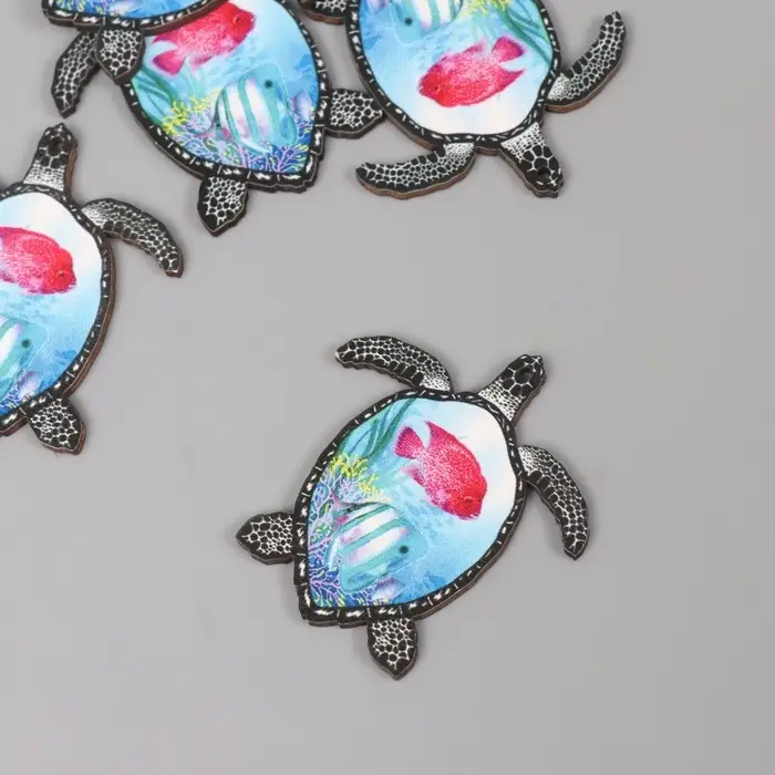 Декор для творчества дерево Декор для творчества дерево "Черепаха с рыбками на панцире" 4,4х4х0,3 см