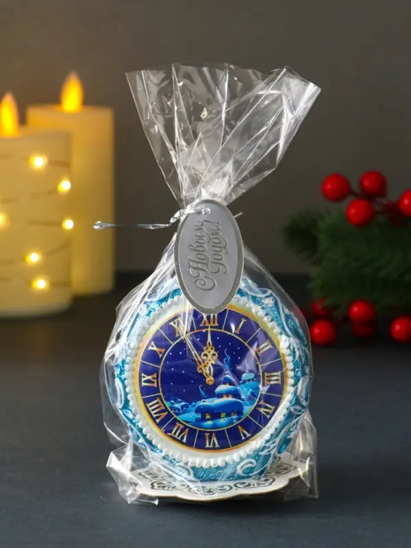 Свеча новогодняя круглая "Куранты" 7,2х5х8,5 см