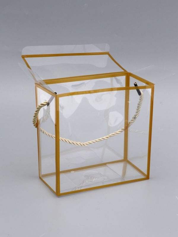 Коробка из PET с ручками, золотая, 14 х 14 х 7 см Коробка из PET с ручками, золотая, 14 х 14 х 7 см