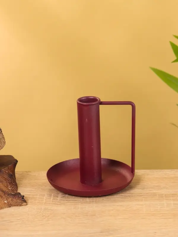 Подсвечник на 1 свечу текстурный с ручкой и блюдцем «Баклажан», 10×10×9.5 +/- ,5 см Подсвечник на 1 свечу текстурный с ручкой и блюдцем «Баклажан», 10×10×9.5 +/- ,5 см