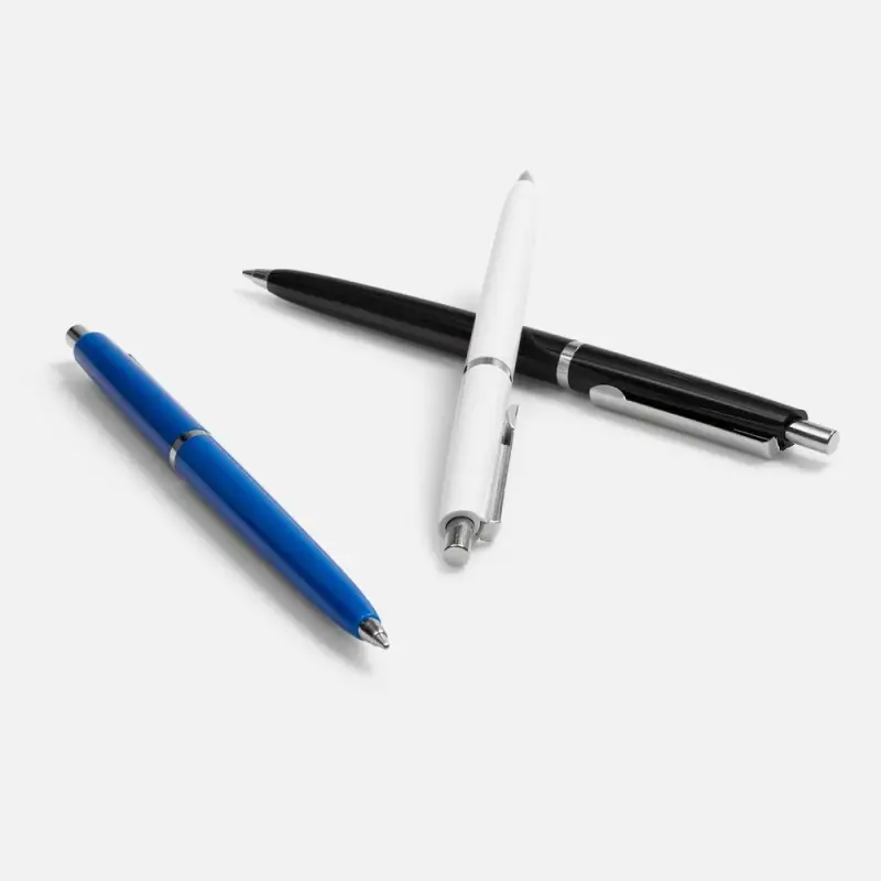 Ручка шариковая Classic, черная Ручка шариковая Classic, черная