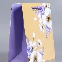 Пакет подарочный ламинированный &laquo;Самой нежной&raquo;, бежевый - сиреневый, 18&times;22.3&times;10 см