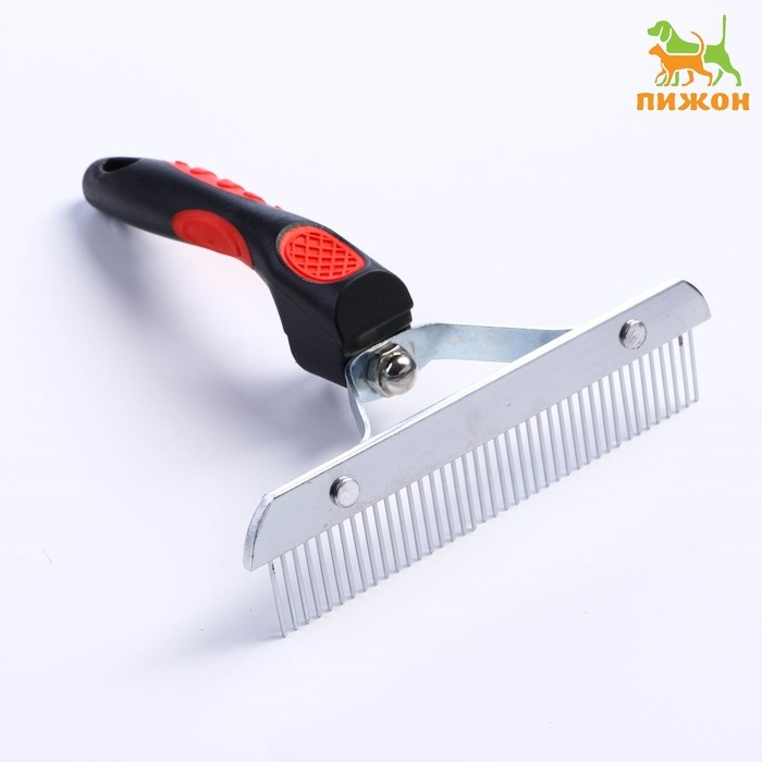 Расчёска перпендикулярная, 16 х 18.5 см, чёрно-красная Расчёска перпендикулярная, 16 х 18.5 см, чёрно-красная