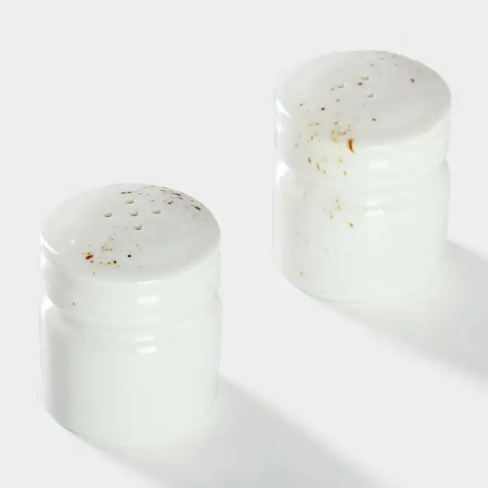 Набор для специй 2 пред Magistro Набор для специй 2 пред Magistro "Церера" солонка, перечница, цвет бело-золотой