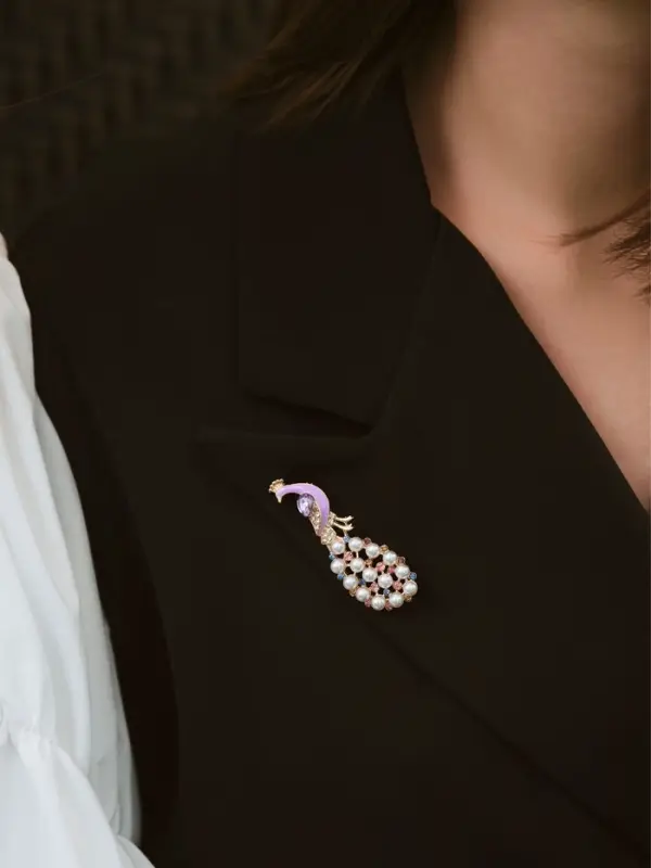 Брошь &laquo;Павлин&raquo;, с жемчужным хвостом, разноцветная в золоте