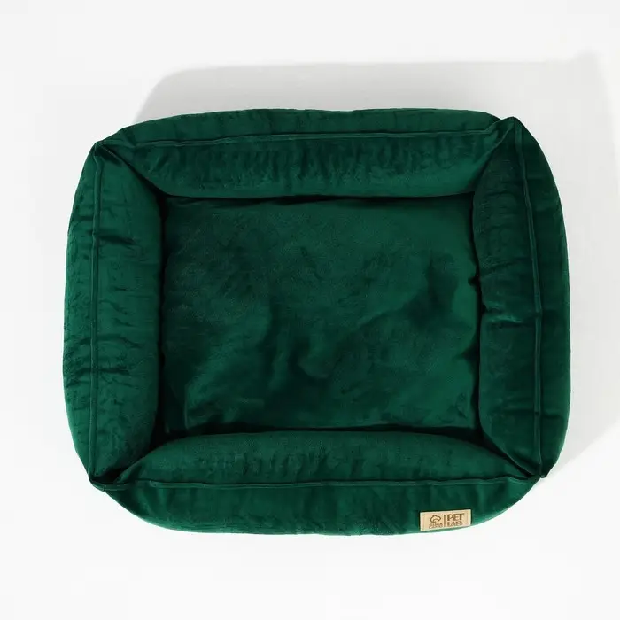 Лежанка для кошек и собак велюровая Pet Lab, 45 х 40 х 15 см, изумрудная Лежанка для кошек и собак велюровая Pet Lab, 45 х 40 х 15 см, изумрудная