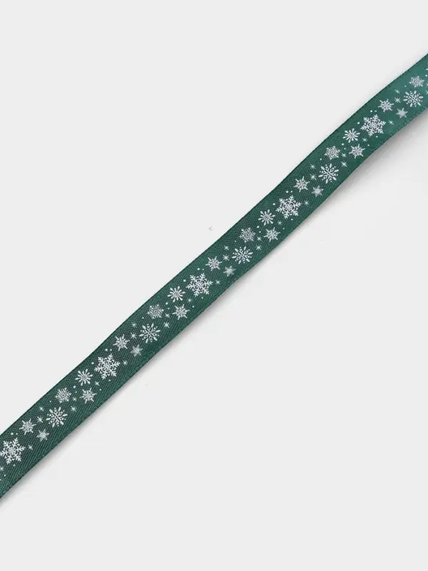Лента атласная &laquo;Снежинки&raquo;, 1.5 см &times; 5 м, зелёная