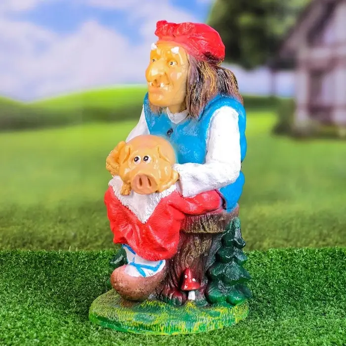 Садовая фигура  Садовая фигура "Баба Яга с поросенком" 34х20х20см