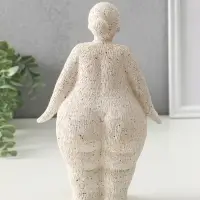 Сувенир полистоун "Милая пышечка" белый песок 9х15,5х25,5 см Сувенир полистоун "Милая пышечка" белый песок 9х15,5х25,5 см