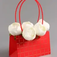 Сумка переноска для цветов, влагостойкая, красная. с тиснением, 22&times;10.5&times;13.5&plusmn;5% см