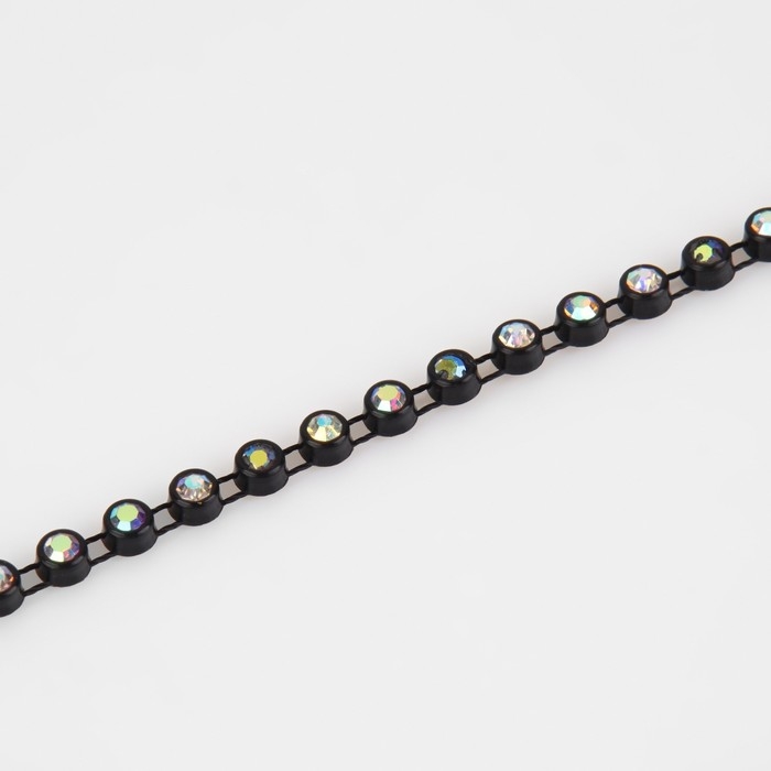Стразы на нитях, с голографией, 4 мм, 9 ± 1 м, цвет чёрный Стразы на нитях, с голографией, 4 мм, 9 ± 1 м, цвет чёрный