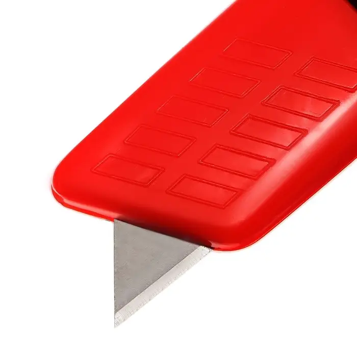 Нож универсальный трапециевидный, Calligrata TOP, 19 мм, пластик