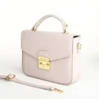 Сумка женская мессенджер TEXTURA на клапане, 23&times;6&times;17 см, бежевая