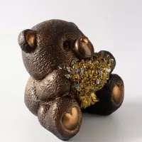 Копилка для денег &laquo;Мишка с букетом&raquo; 19&times;20 см, бронза