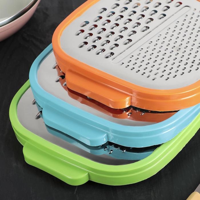 Тёрка с контейнером Доляна «Универсал», 2 в 1, 19×14,5×3,5 см, цвет МИКС Тёрка с контейнером Доляна «Универсал», 2 в 1, 19×14,5×3,5 см, цвет МИКС