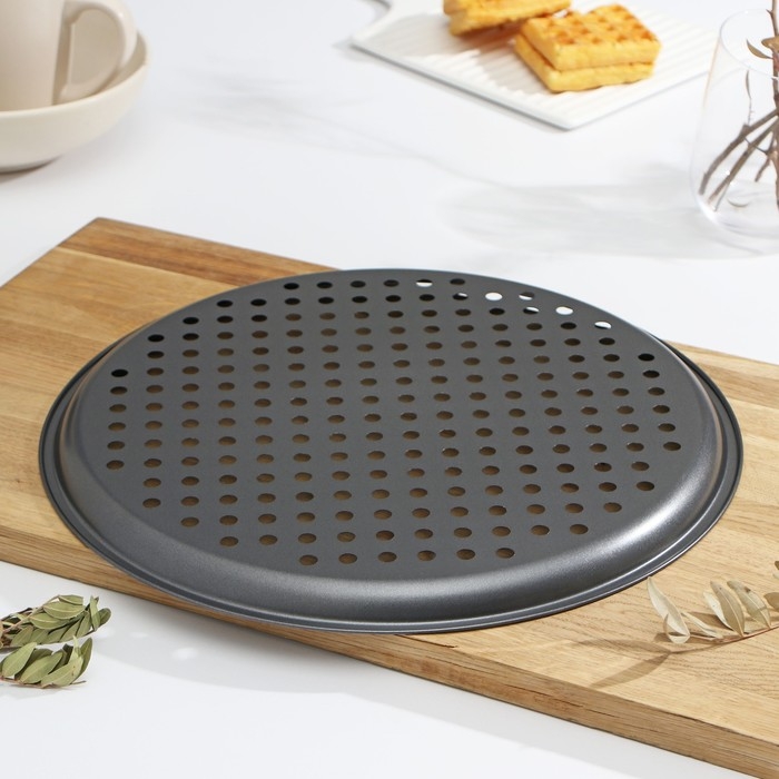 Форма для пиццы Доляна «Жаклин», 33×1.5 см, перфорированная, антипригарное покрытие, цвет чёрный Форма для пиццы Доляна «Жаклин», 33×1.5 см, перфорированная, антипригарное покрытие, цвет чёрный