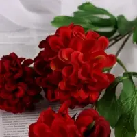 Цветы искусственные &laquo;Гортензия люкс кустовая&raquo;, h=64 см, красные