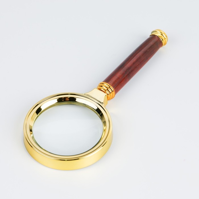 Лупа классическая в золотой оправе 6х, d=6см Лупа классическая в золотой оправе 6х, d=6см