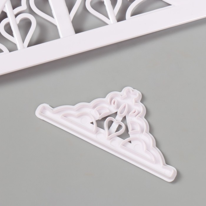 Каттеры для полимерной глины  Каттеры для полимерной глины "Уголки. Сердце" набор 2 шт 8,9х20,3 см 3,9х8,5 см