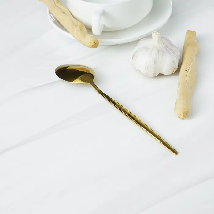 Ложка столовая из нержавеющей стали Magistro «Блинк», длина 22 см, цвет золотой Ложка столовая из нержавеющей стали Magistro «Блинк», длина 22 см, цвет золотой