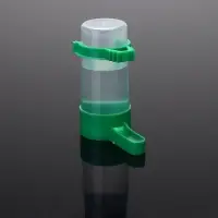 Поилка-кормушка для птиц, 60 мл, 3&times;9 см, зелёная